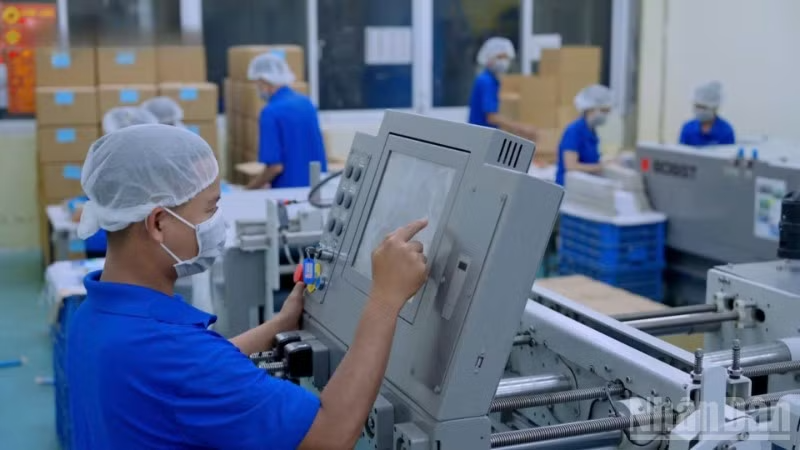 Các mức đóng - hưởng bảo hiểm xã hội, bảo hiểm y tế điều chỉnh theo lương cơ sở mới từ 1/7/2026