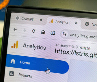 ChatGPT, Gemini trở thành nguồn traffic mới trên Google Analytics