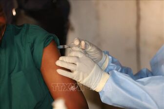 Virus Ebola: Thêm nhiều nước hạn chế đến khu vực bùng phát dịch