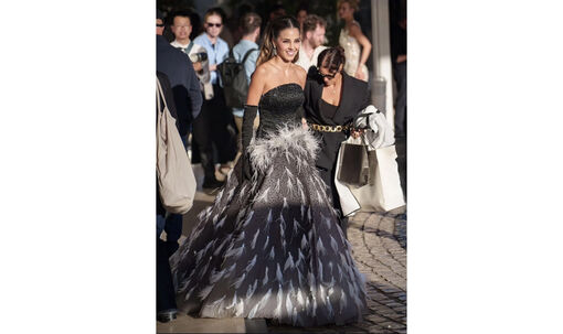 Nguyễn Minh Tuấn tiết lộ hành trình đưa váy couture Việt đến Cannes