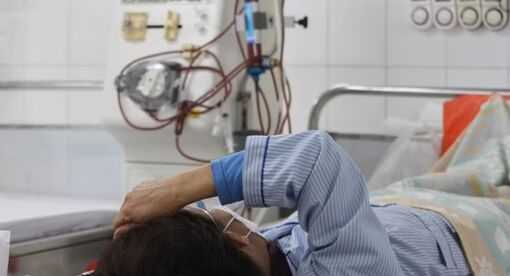 Người trẻ và cái giá đắt của những thói quen “bào mòn” thận