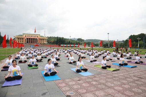 Đặc sắc Chương trình Chào mừng Ngày Quốc tế Yoga