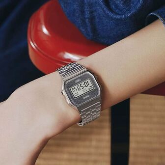 Bừng sức sống hè cùng 7 siêu phẩm đồng hồ Casio: Bền bỉ, cực chất, sale sốc đến 30% tại TGDĐ!