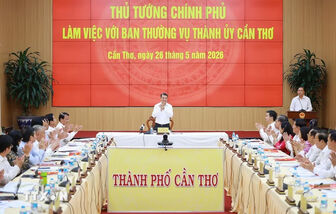 Thủ tướng: Cần Thơ cần chú trọng nghiên cứu các cơ chế đặc thù để thúc đẩy phát triển toàn diện