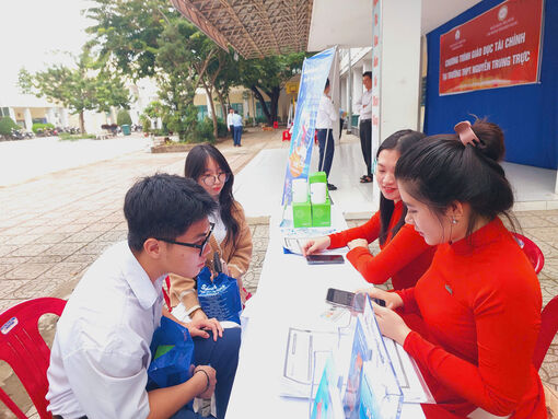 Cảnh giác bẫy vay nóng núp bóng chuyển khoản nhầm