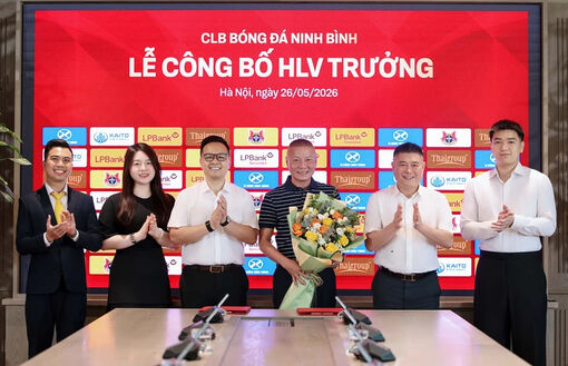 HLV Chu Đình Nghiêm dẫn dắt CLB Ninh Bình