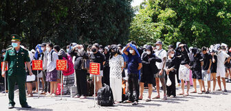Bộ đội Biên phòng tỉnh An Giang tiếp nhận công dân Việt Nam do phía Campuchia trao trả