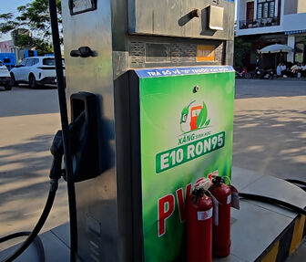 Xăng E10 hút khách tại Hải Phòng