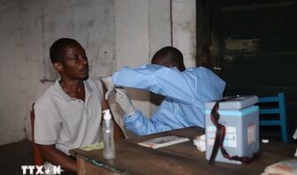 Lo ngại dịch Ebola, Uganda đóng cửa biên giới với Cộng hòa Dân chủ Congo