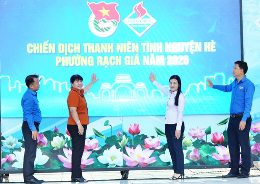 Đoàn phường Rạch Giá ra quân Chiến dịch "Thanh niên tình nguyện hè"