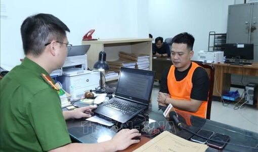 Triệt phá đường dây vận hành "Bún Chả TV" phát sóng bóng đá lậu