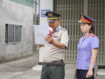 Cưỡng chế chuyển giao quyền sử dụng đất và nhà tại phường Rạch Giá