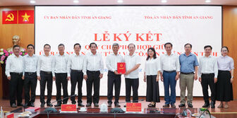 UBND tỉnh và Tòa án nhân dân tỉnh An Giang ký kết quy chế phối hợp