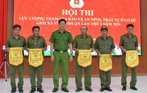 5 đội tham gia Hội thi Lực lượng tham gia bảo vệ an ninh, trật tự ở cơ sở giỏi xã Vĩnh Thuận