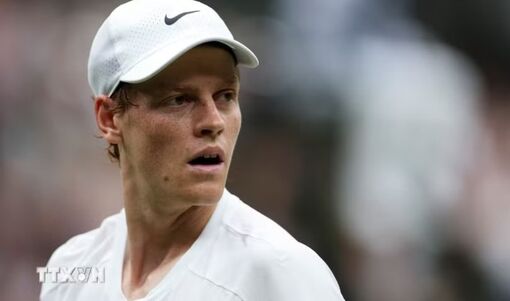 "Địa chấn" ở Roland Garros 2026: Tay vợt số 1 thế giới bị loại từ vòng 2