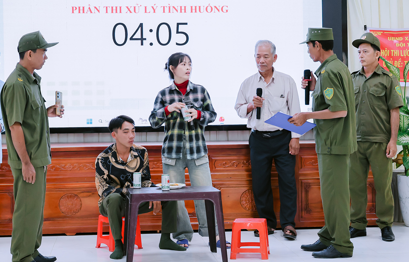 Hai xã Giang Thành, Vĩnh Điều tổ chức Hội thi Lực lượng tham gia bảo vệ an ninh, trật tự ở cơ sở giỏi