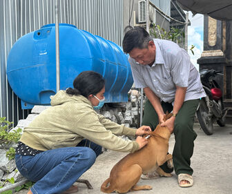 Ngăn bệnh dại từ vật nuôi