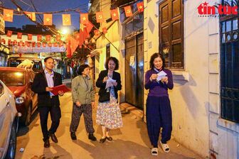 Trưởng thôn, Tổ trưởng tổ dân phố phải có khả năng ứng dụng công nghệ thông tin