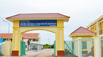 Chạy đua tiến độ các trường nội trú biên giới