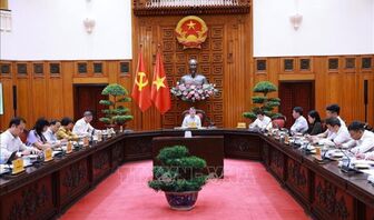 Thủ tướng Lê Minh Hưng họp về phát triển Trung tâm tài chính quốc tế tại Việt Nam
