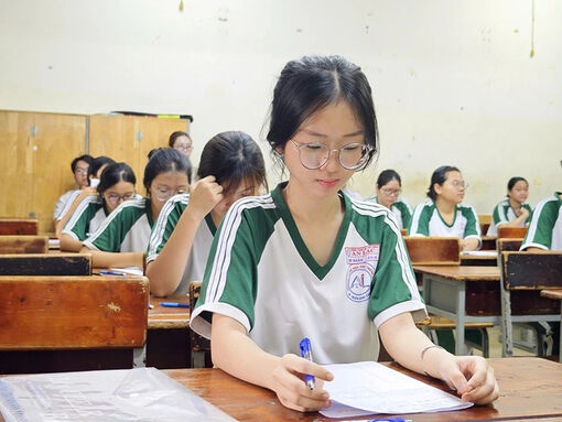 Thi tốt nghiệp THPT 2026: Quy mô nhiều tỉnh tăng mạnh, tìm phương án vận chuyển đề
