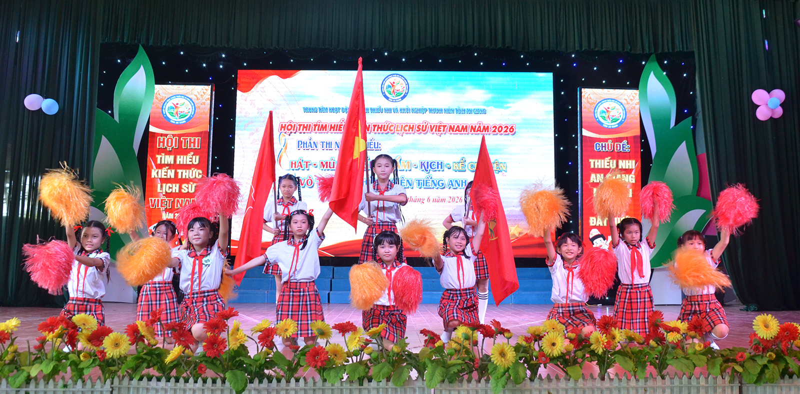 Hơn 250 đội viên, học sinh tham gia Hội thi Tìm hiểu kiến thức lịch sử Việt Nam