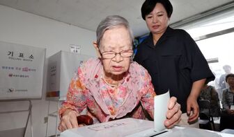 Hàn Quốc: Đảng cầm quyền thắng lớn trong cuộc bầu cử địa phương