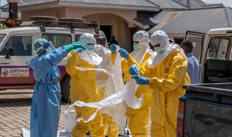 Chuyên gia: Nguy cơ Ebola bùng phát như COVID-19 là rất thấp