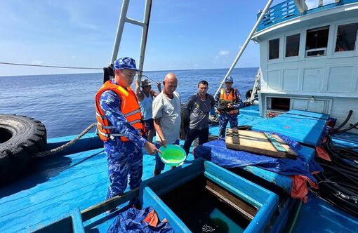 Bắt giữ tàu vận chuyển trái phép trên 150.000 lít dầu D.O