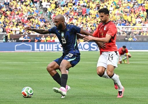 Brazil 2-1 Ai Cập: Endrick ghi bàn quyết định, Salah mờ nhạt