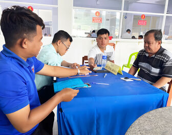 Tinh gọn bộ máy, gần dân hơn