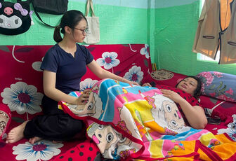 Ước mơ giảng đường của nữ sinh Trần Lê Kim Phụng