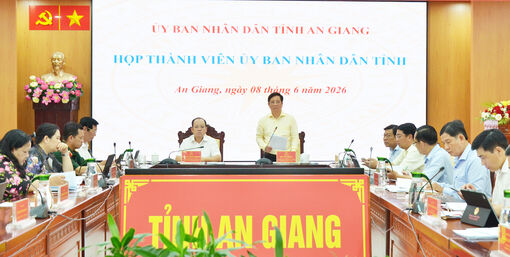 Đẩy nhanh tiến độ thi công các công trình, dự án phục vụ Hội nghị APEC 2027 và đầu tư công
