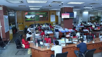 Ổn định lãi suất, hỗ trợ tăng trưởng kinh tế