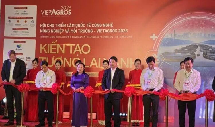 Cần Thơ: Khai mạc Hội chợ triển lãm quốc tế công nghệ nông nghiệp và môi trường