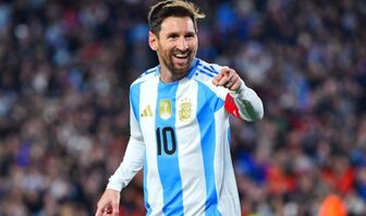 Messi vừa vào sân 1 phút liền ghi bàn, người hâm mộ Argentina thở phào