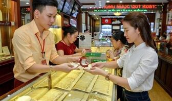 Giá vàng hôm nay (11/6): Lao dốc