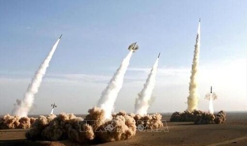 Tái bùng phát giao tranh giữa Mỹ và Iran