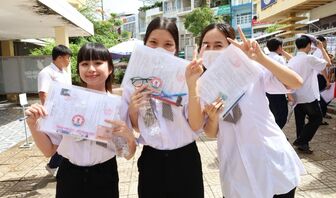 Ngày cuối thi tốt nghiệp THPT: Thí sinh Cà Mau lo môn địa lý, vì sao?