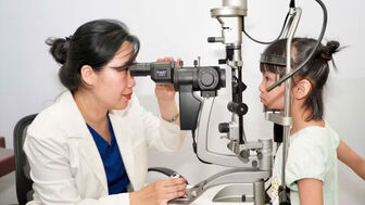 Bộ Y tế: Trẻ dưới 6 tuổi phải khám sức khỏe định kỳ ít nhất một lần mỗi năm