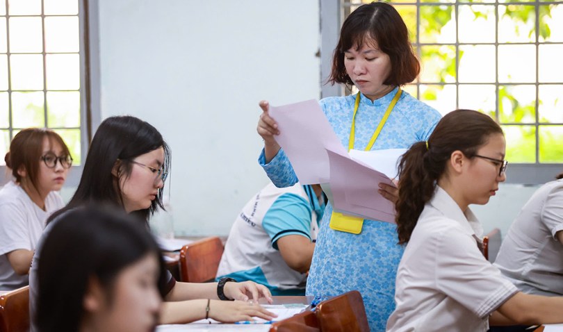 Chấm văn thi tốt nghiệp THPT theo rubric: Chuyển từ "đếm ý" sang đánh giá mức độ