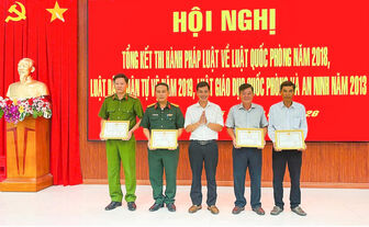 Xã Vĩnh Thuận tổng kết thực hiện các luật về quốc phòng, an ninh