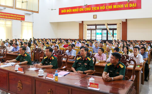 Khai giảng lớp bồi dưỡng kiến thức quốc phòng và an ninh đối tượng 3