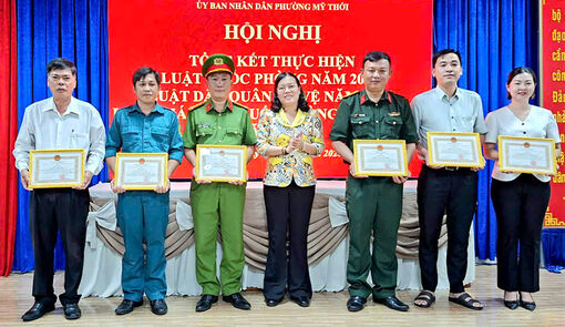 Phường Mỹ Thới tổng kết thực hiện các luật về quốc phòng, an ninh