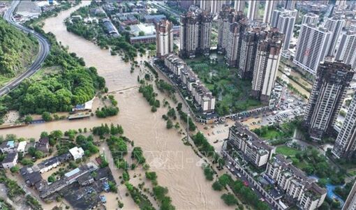 Trung Quốc ban hành cảnh báo khẩn cấp độ II về mưa lớn