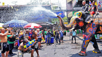 Khám phá thế giới cùng những tour du lịch hấp dẫn tại Đất Việt Tour