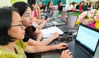 Tích cực triển khai học bạ số