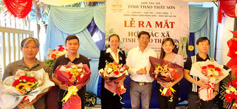 Ra mắt Hợp tác xã nông nghiệp Tinh Thảo Thất Sơn