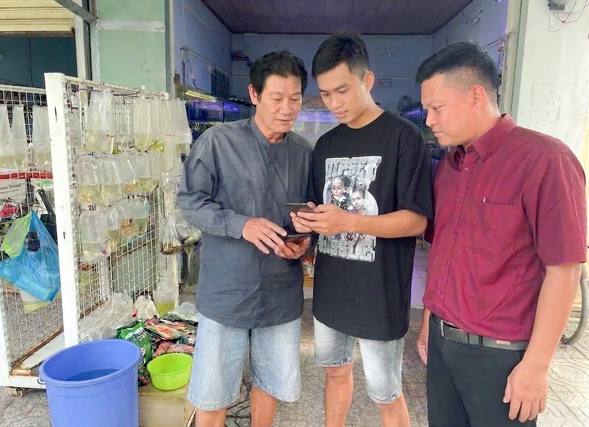 Hộ kinh doanh tăng tốc chuyển đổi số