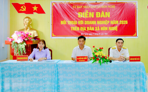 UBND xã Hòn Nghệ đối thoại với doanh nghiệp